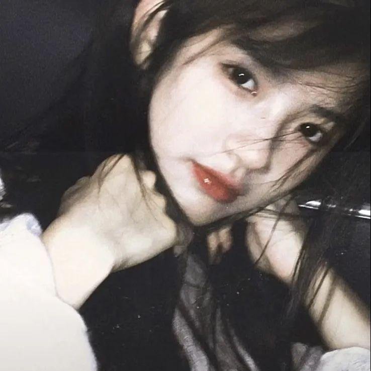 罗西与莫妮卡之骊靬情